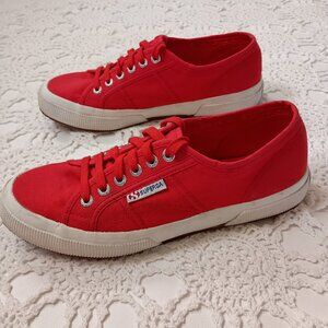 Superga Tennis Shoe Sneaker Low Top Red Canvas Round Toe Flat Lace Up 8 women 39